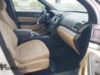 2017 Ford Explorer with VIN 1FM5K8BH7HGC89829, listed as a IAAI auction lot 42100539 with 94,567 mi miles and . Bid and sale history available at carsss.com. Image 5.