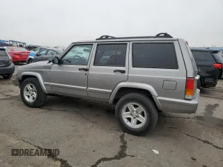 2000 Jeep Cherokee Limited with VIN 1J4FF68SXYL260251, listed as a Copart auction lot 44797665 with 142,390 mi miles and Salvage Title. Bid and sale history available at carsss.com. Image 2.