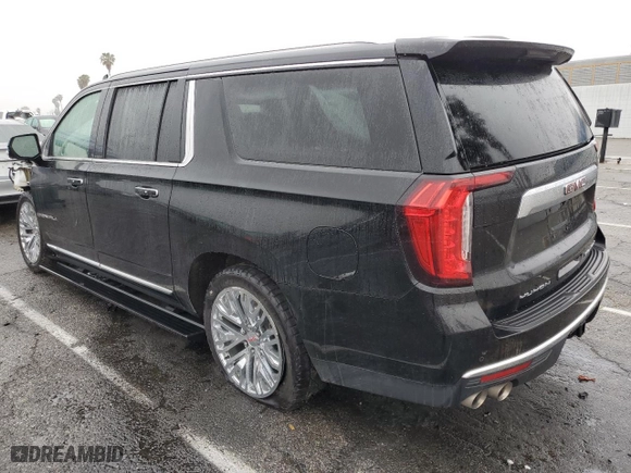 2021 GMC Yukon XL Denali with VIN 1GKS2JKL7MR175481, listed as a Copart auction lot 51283865 with 46,729 mi miles and Salvage Title. Bid and sale history available at carsss.com. Image 2.