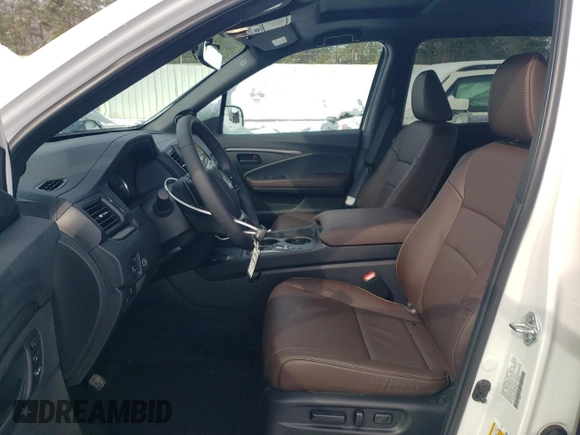 2024 Honda Passport EX-L с VIN 5FNYF8H50RB023552, выставлен на аукционе Copart как лот 45748715 с пробегом 573 миль миль и Списание • Salvage title. История ставок и продаж доступна на DreamBid. Изображение 7.