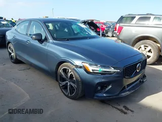 2024 Volvo S60 Core Dark Theme with VIN 7JRL12TKXRG295195, listed as a IAAI auction lot 42616001 with 37,540 mi miles and . Bid and sale history available at DreamBid. Image 1.