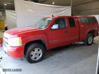 2009 Chevrolet Silverado 1500 LT with VIN 1GCEK29099Z271355, listed as a Copart auction lot 52631235 with 221,409 mi miles and Clean Title. Bid and sale history available at carsss.com. Image 1.