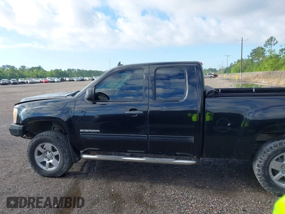 2011 GMC Sierra 1500 SLE z VIN 1GTR2VE35BZ165574, wystawiony jako IAAI lot #42241050 z przebiegiem 197 335 mil mil oraz . Historia ofert i sprzedaży dostępna na DreamBid. Obrazek 14.