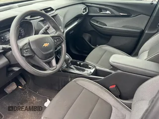 2021 Chevrolet TrailBlazer LS with VIN KL79MMS29MB005593, listed as a Copart auction lot 50823525 with 130,618 mi miles and Clean Title. Bid and sale history available at carsss.com. Image 5.