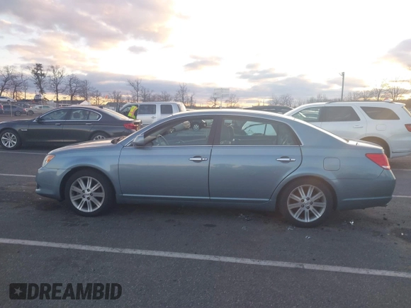 2010 Toyota Avalon XL with VIN 4T1BK3DB1AU363817, listed as a IAAI auction lot 41010053 with 259,106 mi miles and . Bid and sale history available at carsss.com. Image 15.