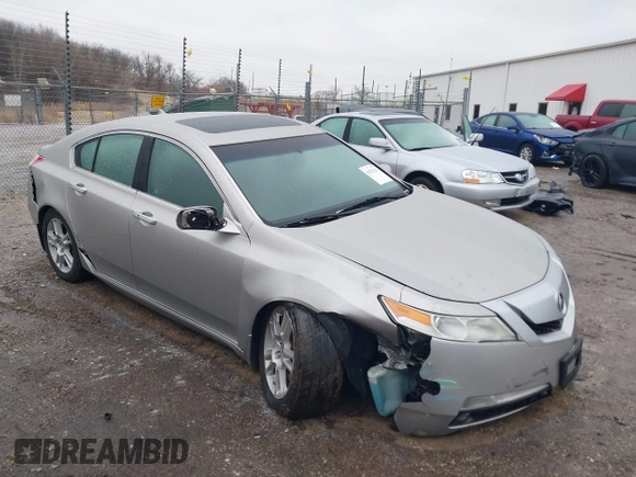 2009 Acura TL Tech with VIN 19UUA86569A020715, listed as a IAAI auction lot 41521211 with 179,977 mi miles. Bid and sale history available at carsss.com. Image 1.