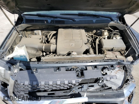 2018 Toyota Tundra 2WD SR5 with VIN 5TFEM5F18JX124954, listed as a Copart auction lot 46666015 with 101,300 mi miles and Salvage Title. Bid and sale history available at carsss.com. Image 11.