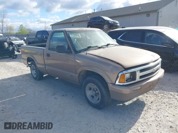1996 Chevrolet S-10 with VIN 1GCCS1441T8106537, listed as a IAAI auction lot 42047330 with 150,000 mi miles and . Bid and sale history available at DreamBid. Image 1.