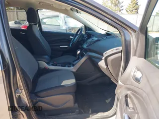 2014 Ford Escape SE with VIN 1FMCU9G99EUB13371, listed as a IAAI auction lot 42167417 with 140,145 mi miles and . Bid and sale history available at DreamBid. Image 5.