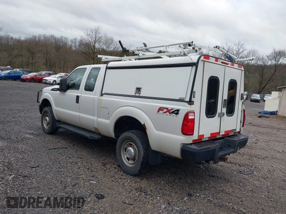 2013 Ford F-250 XL with VIN 1FT7X2B65DEA40820, listed as a IAAI auction lot 41940224 with 193,706 mi miles and . Bid and sale history available at DreamBid. Image 3.