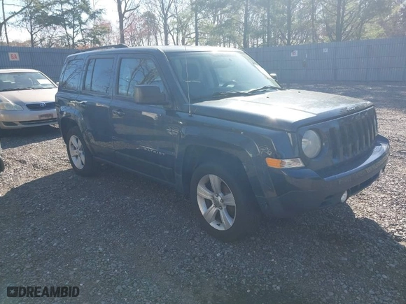 2014 Jeep Patriot Sport with VIN 1C4NJRBB3ED694351, listed as a IAAI auction lot 42061332 with 139,120 mi miles. Bid and sale history available at carsss.com. Image 1.