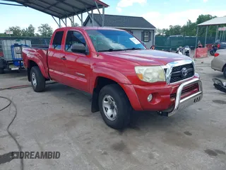 2011 Toyota Tacoma with VIN 5TFUX4EN9BX002753, listed as a IAAI auction lot 42333264 with 137,681 mi miles and . Bid and sale history available at DreamBid. Image 1.