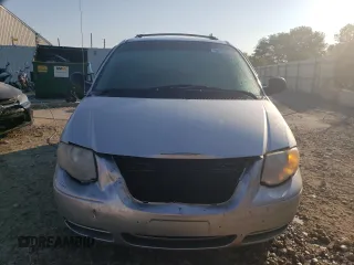 2007 Chrysler Town & Country LWB Touring with VIN 2A8GP54L77R272226, listed as a Copart auction lot 65932494 with 226,558 mi miles and Non Repairable. Bid and sale history available at carsss.com. Image 5.