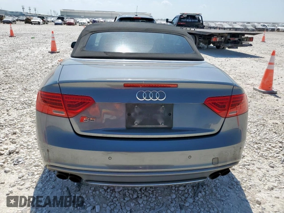 2014 Audi S5 Premium Plus z VIN WAUCGAFH4EN011327, wystawiony jako Copart lot #57396105 z przebiegiem 69 048 mil mil oraz Szkoda całkowita • Salvage title. Historia ofert i sprzedaży dostępna na DreamBid. Obrazek 6.