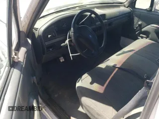 1993 Ford F-150 с VIN 1FTEF15N2PLA67349, выставлен на аукционе Copart как лот 52508365 с пробегом Не указан миль и Списание • Salvage title. История ставок и продаж доступна на DreamBid. Изображение 8.