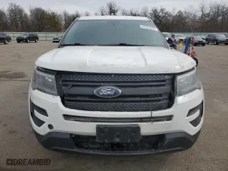2018 Ford Police Interceptor Utility with VIN 1FM5K8AR6JGA37103, listed as a Copart auction lot 47855325 with 101,170 mi miles and Non Repairable. Bid and sale history available at carsss.com. Image 5.