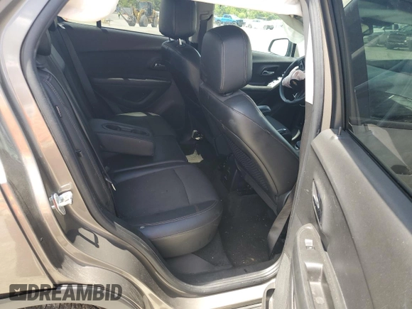 2021 Chevrolet Trax LT z VIN KL7CJPSB3MB331759, wystawiony jako Copart lot #56498305 z przebiegiem 79 340 mil mil oraz Nie do naprawy • Non repairable. Historia ofert i sprzedaży dostępna na DreamBid. Obrazek 11.