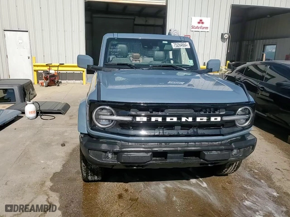 2024 Ford Bronco Outer Banks with VIN 1FMDE8BH9RLA22414, listed as a Copart auction lot 75294664 with 0 mi miles and Non Repairable. Bid and sale history available at carsss.com. Image 15.