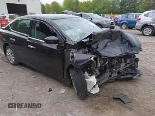 2019 Nissan Sentra S z VIN 3N1AB7AP9KY453483, wystawiony jako IAAI lot #42310869 z przebiegiem 40 483 mil mil oraz . Historia ofert i sprzedaży dostępna na DreamBid. Obrazek 1.