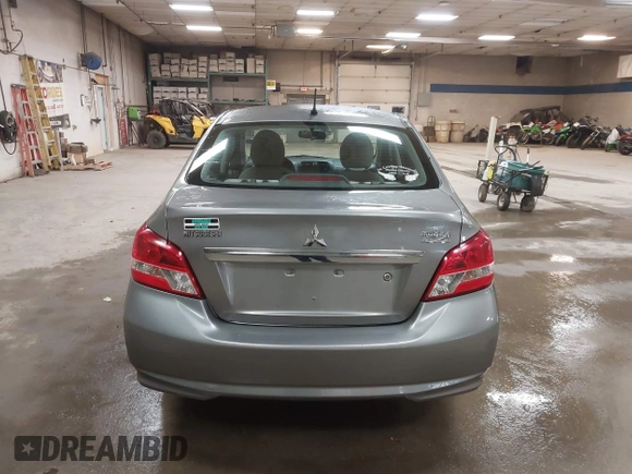 2017 Mitsubishi Mirage ES z VIN ML32F3FJ2HH001806, wystawiony jako IAAI lot #41742107 z przebiegiem 122 951 mil mil oraz . Historia ofert i sprzedaży dostępna na DreamBid. Obrazek 16.