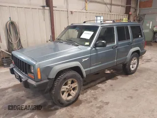 1998 Jeep Cherokee Sport with VIN 1J4FJ68S5WL212555, listed as a IAAI auction lot 42450810 with 257,582 mi miles and . Bid and sale history available at DreamBid. Image 2.