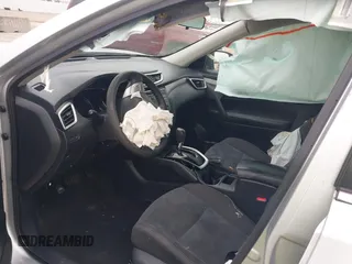2016 Nissan Rogue S with VIN KNMAT2MT3GP686757, listed as a IAAI auction lot 41493223 with Not Provided miles and . Bid and sale history available at DreamBid. Image 5.