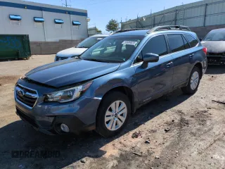 2018 Subaru Outback Premium z VIN 4S4BSACC3J3344917, wystawiony jako Copart lot #56689025 z przebiegiem 25 876 mil mil oraz Szkoda całkowita • Salvage title. Historia ofert i sprzedaży dostępna na DreamBid. Obrazek 1.