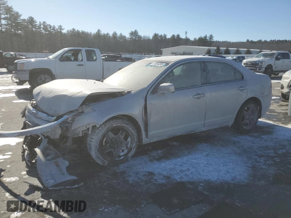2011 Ford Fusion SE with VIN 3FAHP0HA8BR263793, listed as a Copart auction lot 51892835 with 0 mi miles and Non Repairable. Bid and sale history available at carsss.com. Image 1.