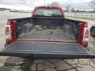 2006 Mitsubishi Raider LS z VIN 1Z7HC22K46S579600, wystawiony jako Copart lot #80687474 z przebiegiem 118 580 mil mil oraz Szkoda całkowita • Salvage title. Historia ofert i sprzedaży dostępna na DreamBid. Obrazek 12.