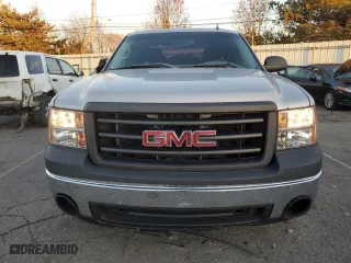 2007 GMC Sierra 1500 SLE1 with VIN 2GTEC19C871668854, listed as a Copart auction lot 83642134 with 212,111 mi miles and Salvage Title. Bid and sale history available at carsss.com. Image 5.