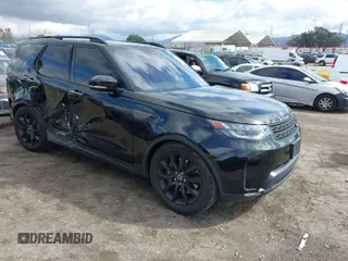 2018 Land Rover Discovery HSE Luxury with VIN SALRT2RK2JA048473, listed as a IAAI auction lot 41698953 with 90,419 mi miles. Bid and sale history available at carsss.com. Image 1.