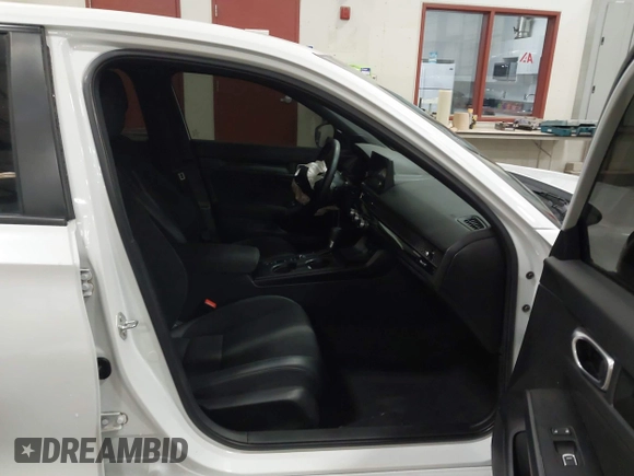 2023 Honda Civic Sport z VIN 2HGFE2F51PH517583, wystawiony jako IAAI lot #41986930 z przebiegiem 42 604 mil mil oraz . Historia ofert i sprzedaży dostępna na DreamBid. Obrazek 5.