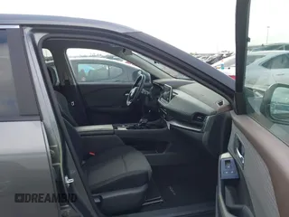 2023 Nissan Rogue SV z VIN 5N1BT3BA6PC897434, wystawiony jako IAAI lot #42287916 z przebiegiem Nie podano mil oraz . Historia ofert i sprzedaży dostępna na DreamBid. Obrazek 5.