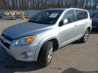 2010 Toyota RAV4 Ltd with VIN 2T3DK4DVXAW035666, listed as a IAAI auction lot 41780591 with 149,710 mi miles. Bid and sale history available at carsss.com. Image 17.
