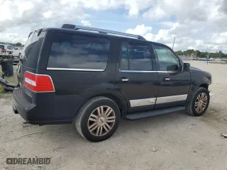 2008 Lincoln Navigator with VIN 5LMFU27578LJ03706, listed as a Copart auction lot 79924234 with 241,965 mi miles and Salvage Title. Bid and sale history available at carsss.com. Image 3.