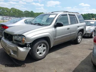 2002 Chevrolet TrailBlazer LS with VIN 1GNDS13S822194130, listed as a IAAI auction lot 42130711 with 196,938 mi miles and . Bid and sale history available at DreamBid. Image 2.