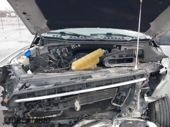 2019 Ford F-150 XL with VIN 1FTEW1CBXKFA20926, listed as a IAAI auction lot 41622704 with 100,440 mi miles and . Bid and sale history available at carsss.com. Image 10.