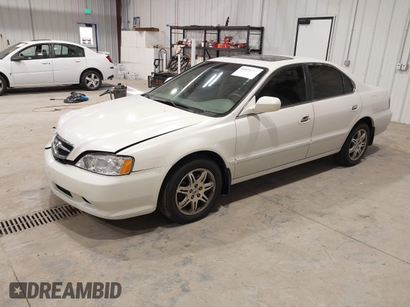 2001 Acura TL with VIN 19UUA56691A034068, listed as a IAAI auction lot 41834708 with 131,288 mi miles. Bid and sale history available at carsss.com. Image 2.