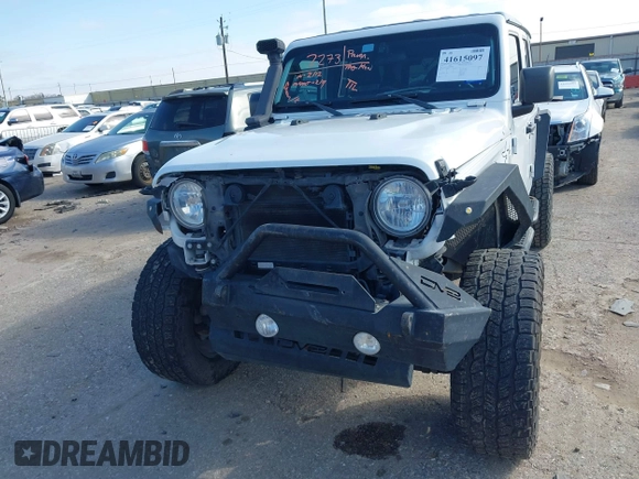 2018 Jeep Wrangler Unlimited Sport S с VIN 1C4HJXDG0JW205803, выставлен на аукционе IAAI как лот 41615097 с пробегом Не указан миль и . История ставок и продаж доступна на DreamBid. Изображение 6.