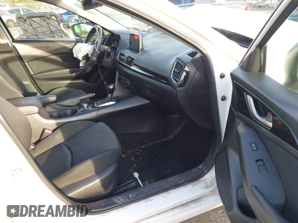 2015 Mazda 3 i Sport with VIN 3MZBM1U76FM164883, listed as a IAAI auction lot 41800318 with 149,484 mi miles and . Bid and sale history available at carsss.com. Image 5.