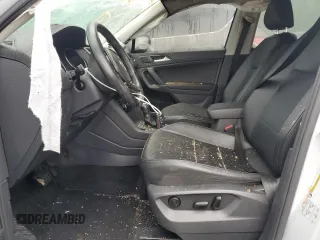 2018 Volkswagen Tiguan SEL z VIN 3VV3B7AXXJM214182, wystawiony jako Copart lot #53783515 z przebiegiem 117 466 mil mil oraz Szkoda całkowita • Salvage title. Historia ofert i sprzedaży dostępna na DreamBid. Obrazek 7.