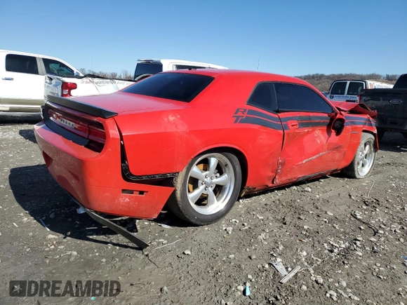 2010 Dodge Challenger R/T z VIN 2B3CJ5DT9AH113908, wystawiony jako Copart lot #47798975 z przebiegiem 137 153 mil mil oraz Szkoda całkowita • Salvage title. Historia ofert i sprzedaży dostępna na DreamBid. Obrazek 3.