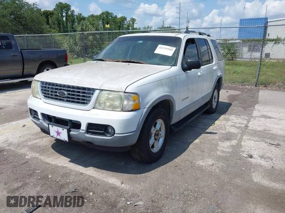 2002 Ford Explorer XLT with VIN 1FMZU63E12UA31299, listed as a IAAI auction lot 42239360 with 289,250 mi miles and . Bid and sale history available at DreamBid. Image 2.