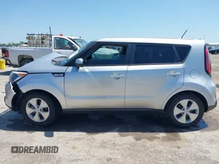 2016 Kia Soul with VIN KNDJN2A27G7844393, listed as a IAAI auction lot 41977051 with 91,380 mi miles. Bid and sale history available at carsss.com. Image 14.