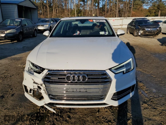 2017 Audi A4 Premium Plus with VIN WAUENAF40HN024950, listed as a Copart auction lot 81241694 with 60,797 mi miles and Clean Title. Bid and sale history available at carsss.com. Image 5.