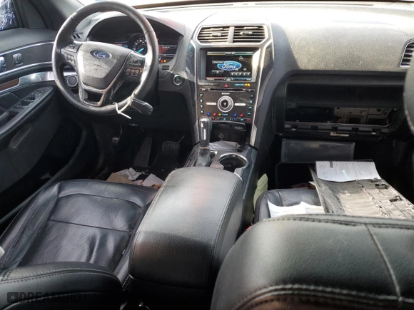 2016 Ford Explorer Limited with VIN 1FM5K8F89GGB43148, listed as a Copart auction lot 86717724 with 121,788 mi miles and Non Repairable. Bid and sale history available at carsss.com. Image 8.