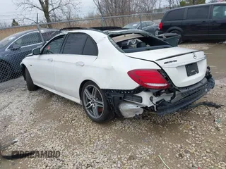 2019 Mercedes-Benz E 450 with VIN WDDZF6JB3KA667513, listed as a IAAI auction lot 41945410 with Not Provided miles and . Bid and sale history available at DreamBid. Image 3.