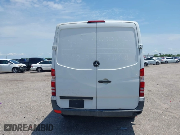 2017 Mercedes-Benz Sprinter Cargo Worker with VIN WD3PE7CD7HP561915, listed as a IAAI auction lot 41915896 with Not Provided miles. Bid and sale history available at carsss.com. Image 16.