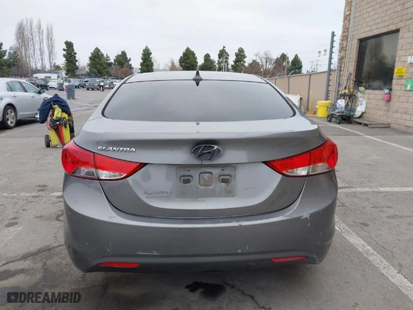 2012 Hyundai Elantra Limited with VIN 5NPDH4AE8CH140431, listed as a IAAI auction lot 41461031 with 202,489 mi miles. Bid and sale history available at carsss.com. Image 15.