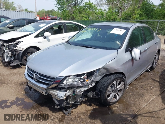 2013 Honda Accord LX z VIN 1HGCR2F33DA189471, wystawiony jako IAAI lot #42107117 z przebiegiem 218 910 mil mil oraz . Historia ofert i sprzedaży dostępna na DreamBid. Obrazek 6.